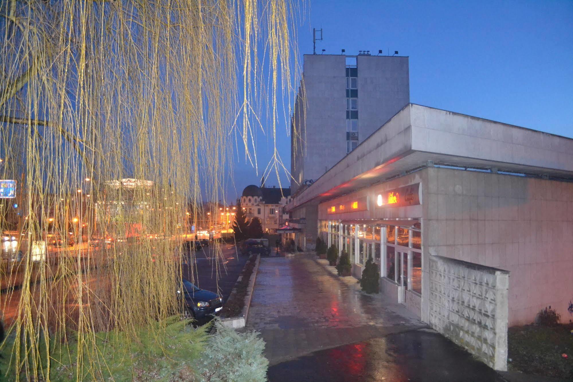 Apartman Saris Presov Bagian luar foto